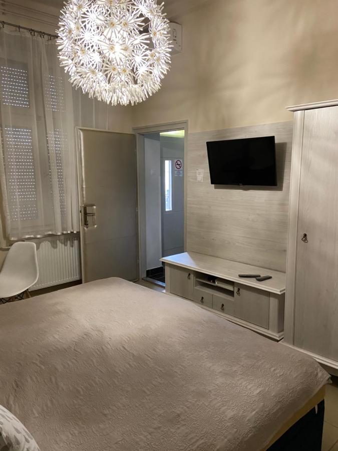 Appartement Senorita à Miskolc Extérieur photo