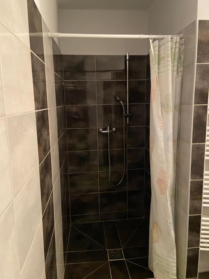 Appartement Senorita à Miskolc Extérieur photo